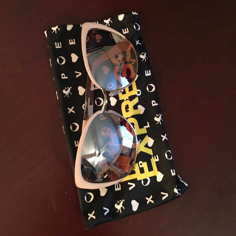 Express Sunglasses